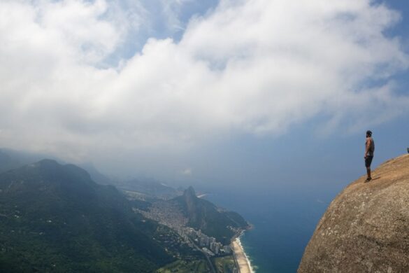 Platô da Pedra da Gávea Platô da Pedra da Gávea