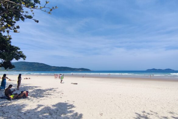 Praia de Lopes Mendes Praia de Lopes Mendes