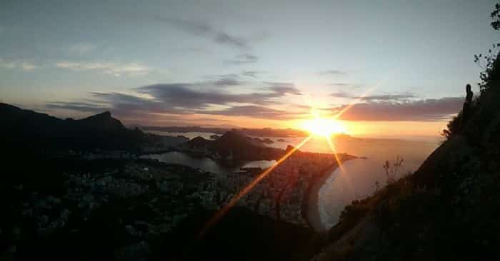 Nascer do Sol no Morro Dois Irmãos