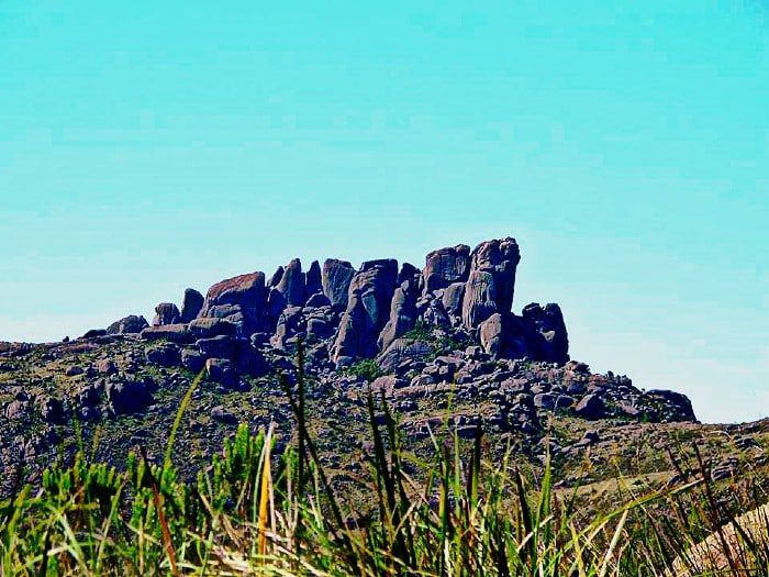 Maciço das Prateleiras visto de longe