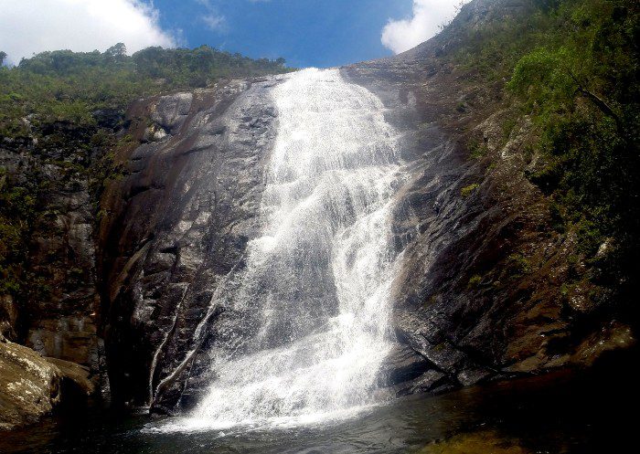 Cachoeira Bonita - Parque Nacional do Caparaó