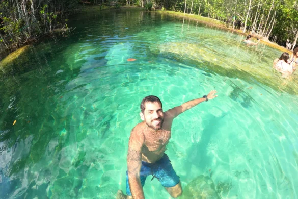 lago cristalino, em PResidente Figueiredo